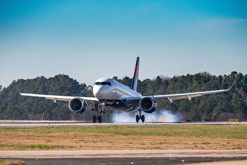 delta a220 takeoff